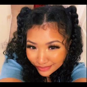 Meet your Posher, Kaylah